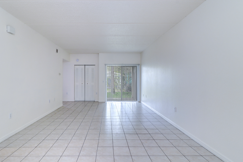 2675 50th Ave N #108 - Photo 4 of 21