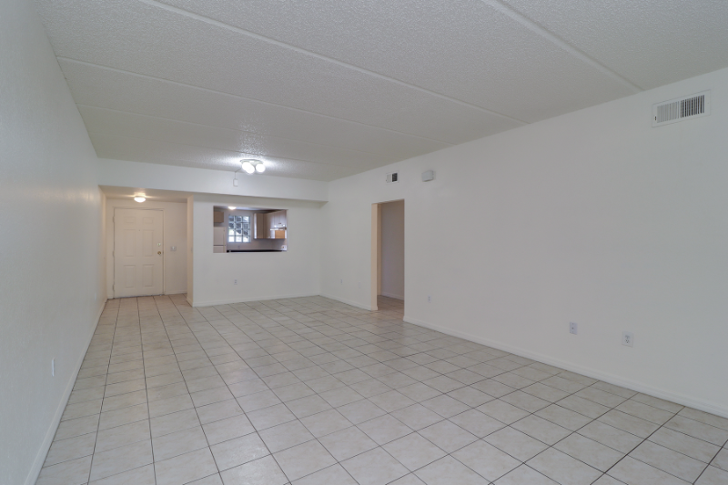2675 50th Ave N #108 - Photo 5 of 21