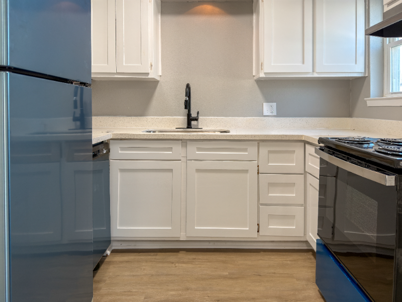 301 Tri City Beach Rd #4 - Photo 2 of 7