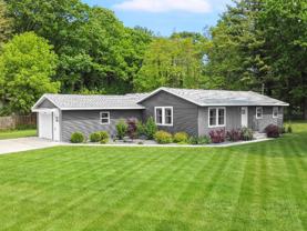 345 N 4th Ave - Photo 1 of 1