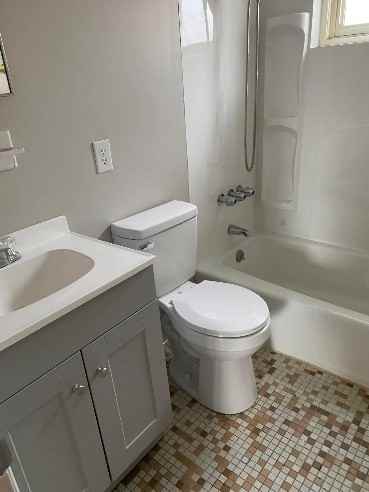 107 Smith St #5 - Photo 6 of 6