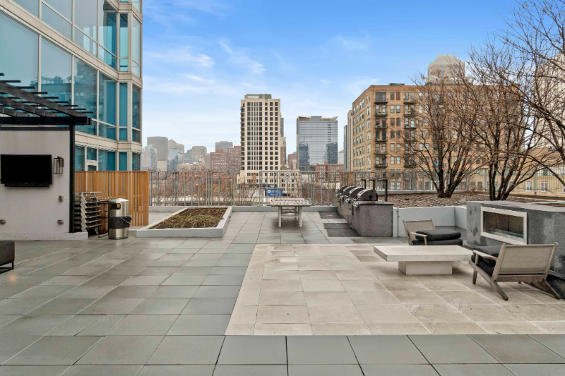 39 E 14th St - Photo 7 of 9