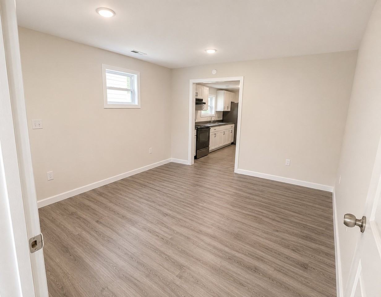 504 W Hackberry St #1 - Photo 3 of 6
