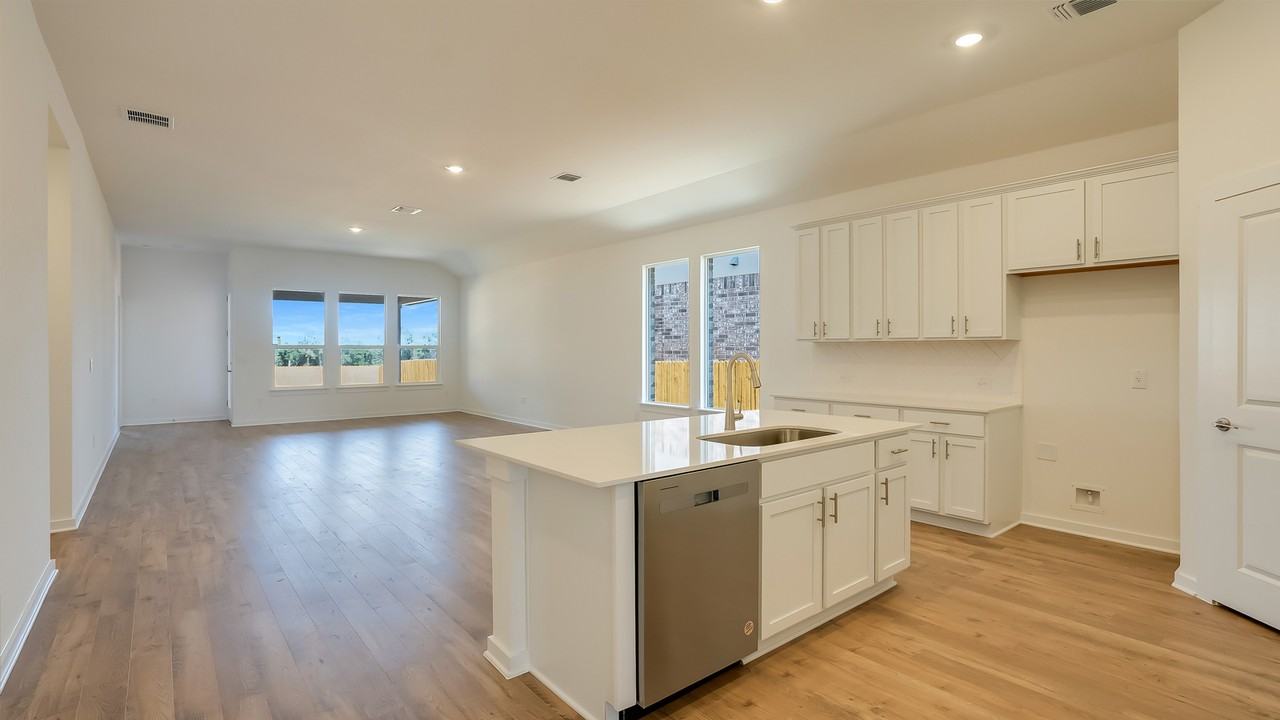 1853 Crooked Creek St #NA - Photo 2 of 42