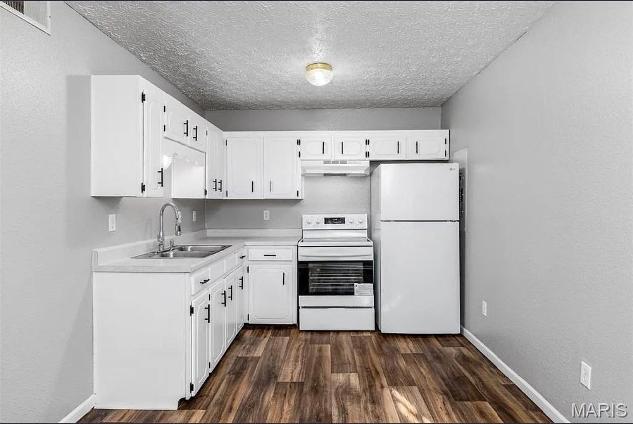 319 Harold St #1 - Photo 2 of 12