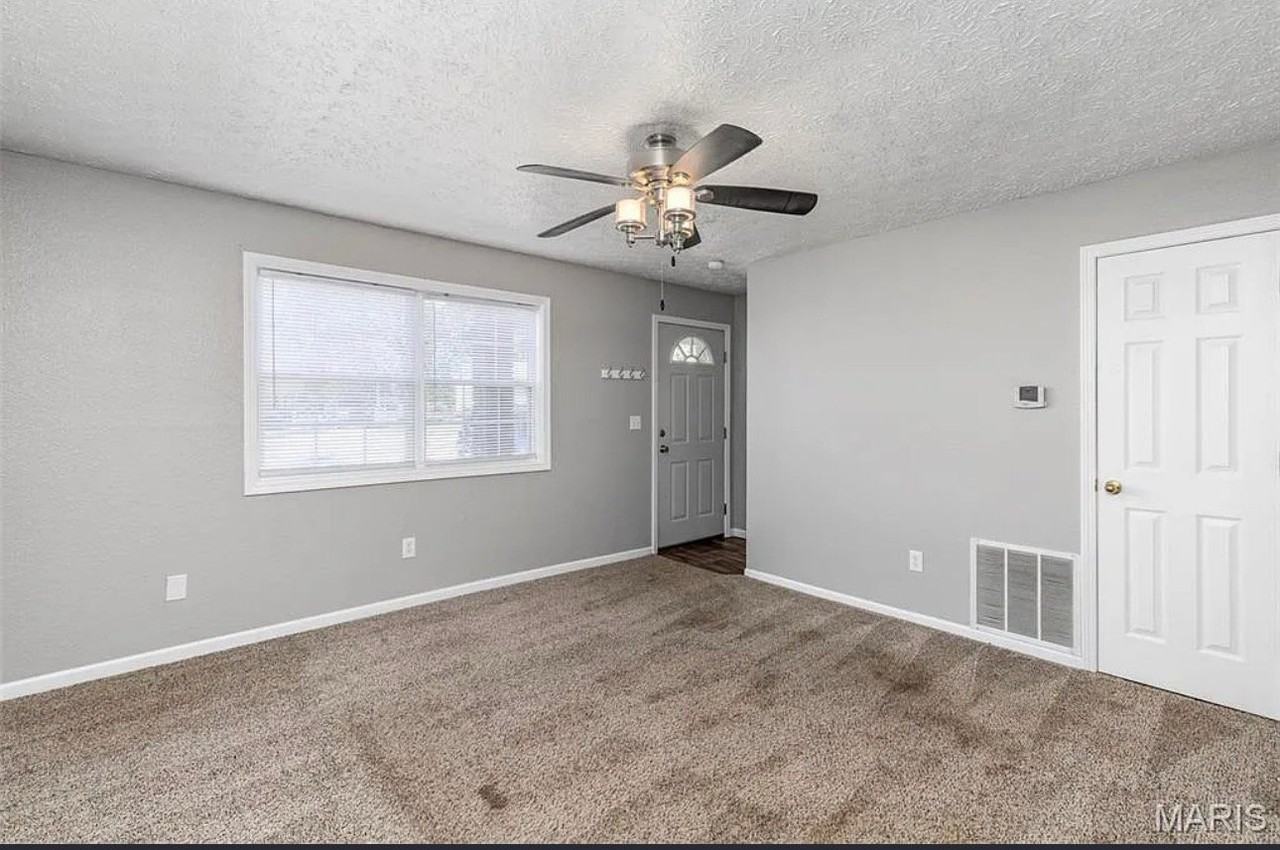 319 Harold St #1 - Photo 3 of 12
