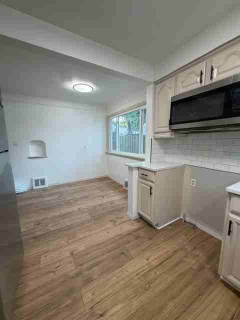 11611 Fordham Rd - Photo 2 of 20