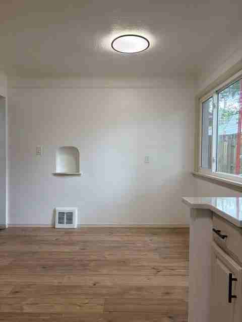 11611 Fordham Rd - Photo 7 of 20