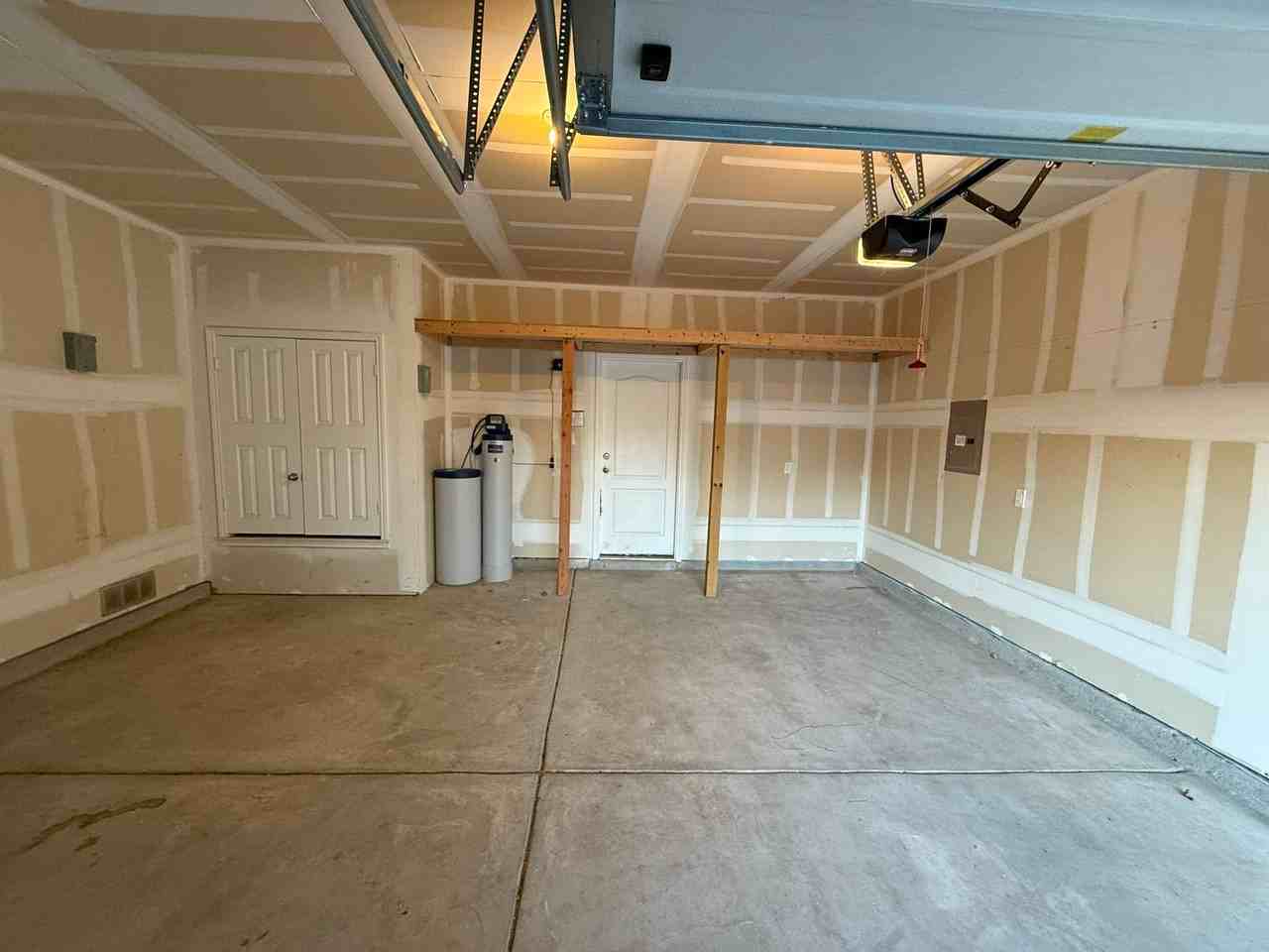 675 Pebble Bnd - Photo 5 of 20