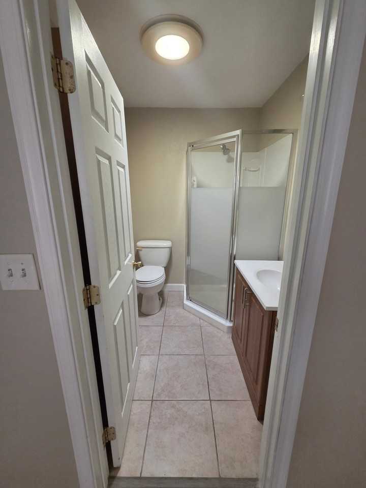 40 Tap Cir - Photo 5 of 10