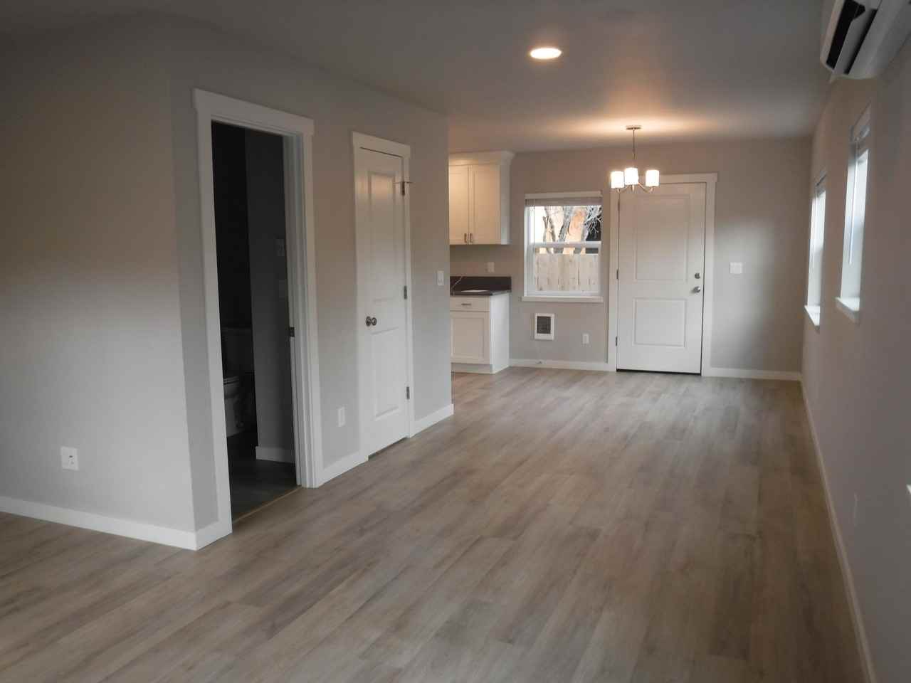 5295 Chehalis Dr N - Photo 6 of 18