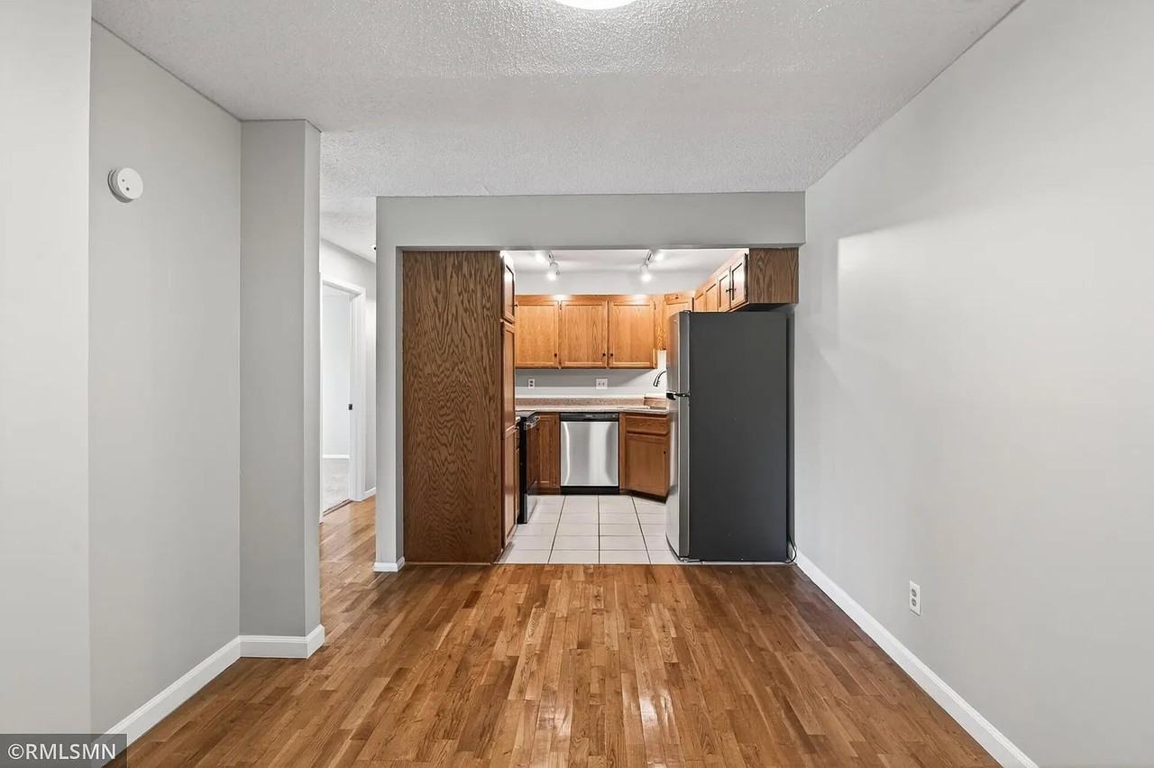 400 Shelard Pkwy #203 - Photo 4 of 12