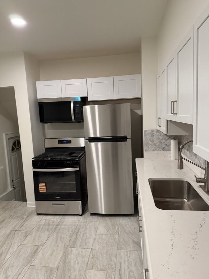 371 Piper Blvd - Photo 6 of 15