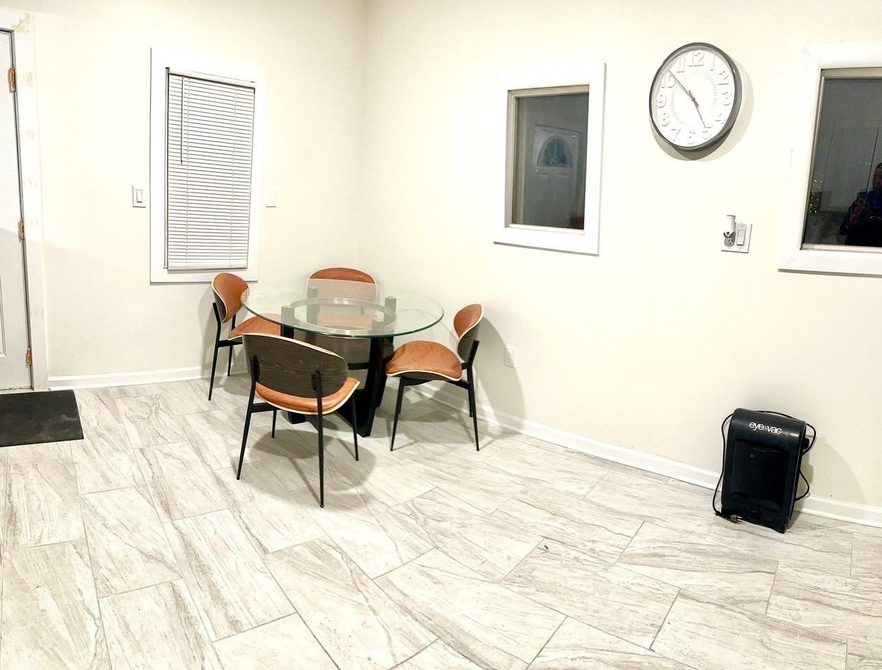 371 Piper Blvd - Photo 7 of 15