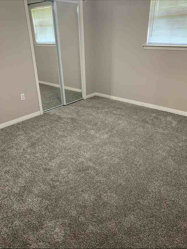 1226 Gaudet Dr - Photo 7 of 8