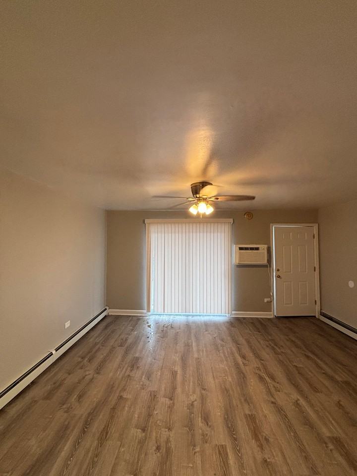 3040 Chicago Rd #3034-4 - Photo 3 of 4