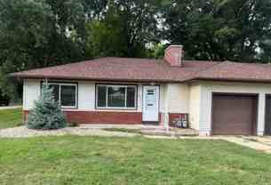 802 Crestview Dr - Photo 1 of 1