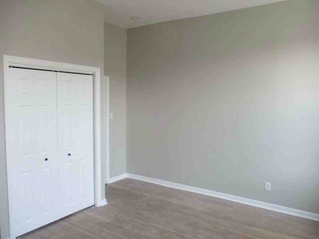 2418 W Norris St - Photo 3 of 8