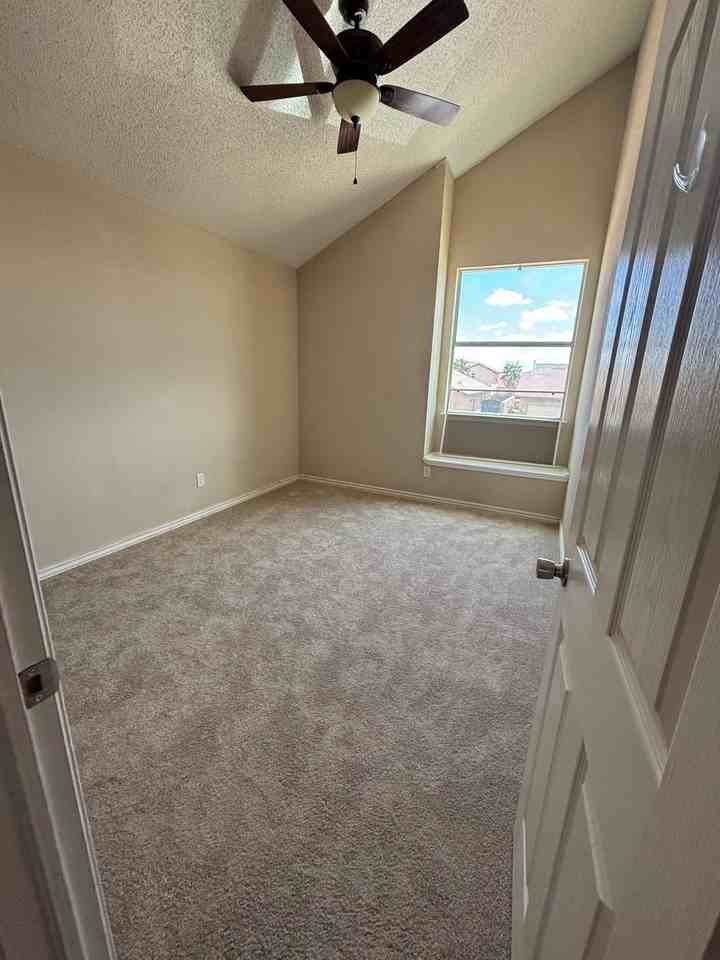 2921 Pino Seco Pl - Photo 3 of 20