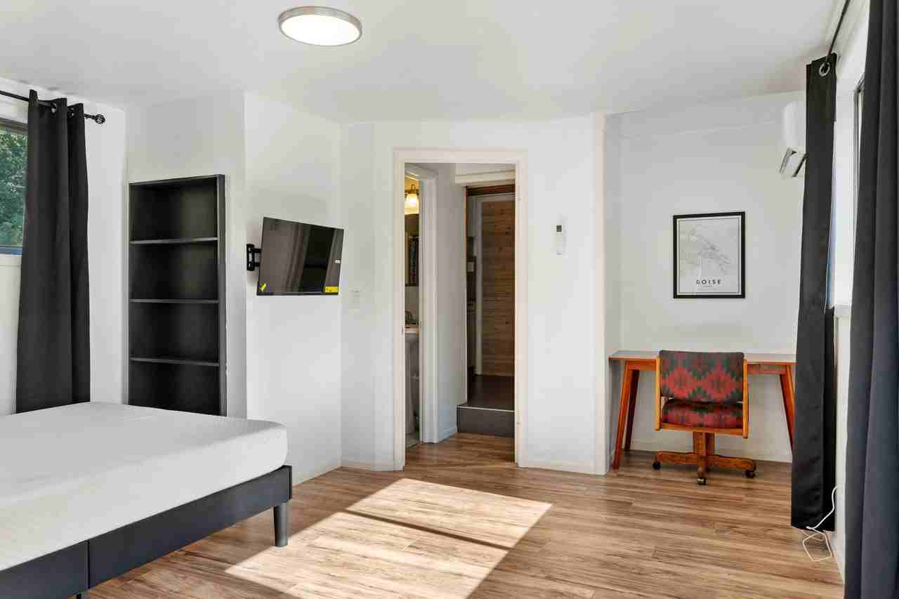 1707 S Hervey St #B - Photo 6 of 14