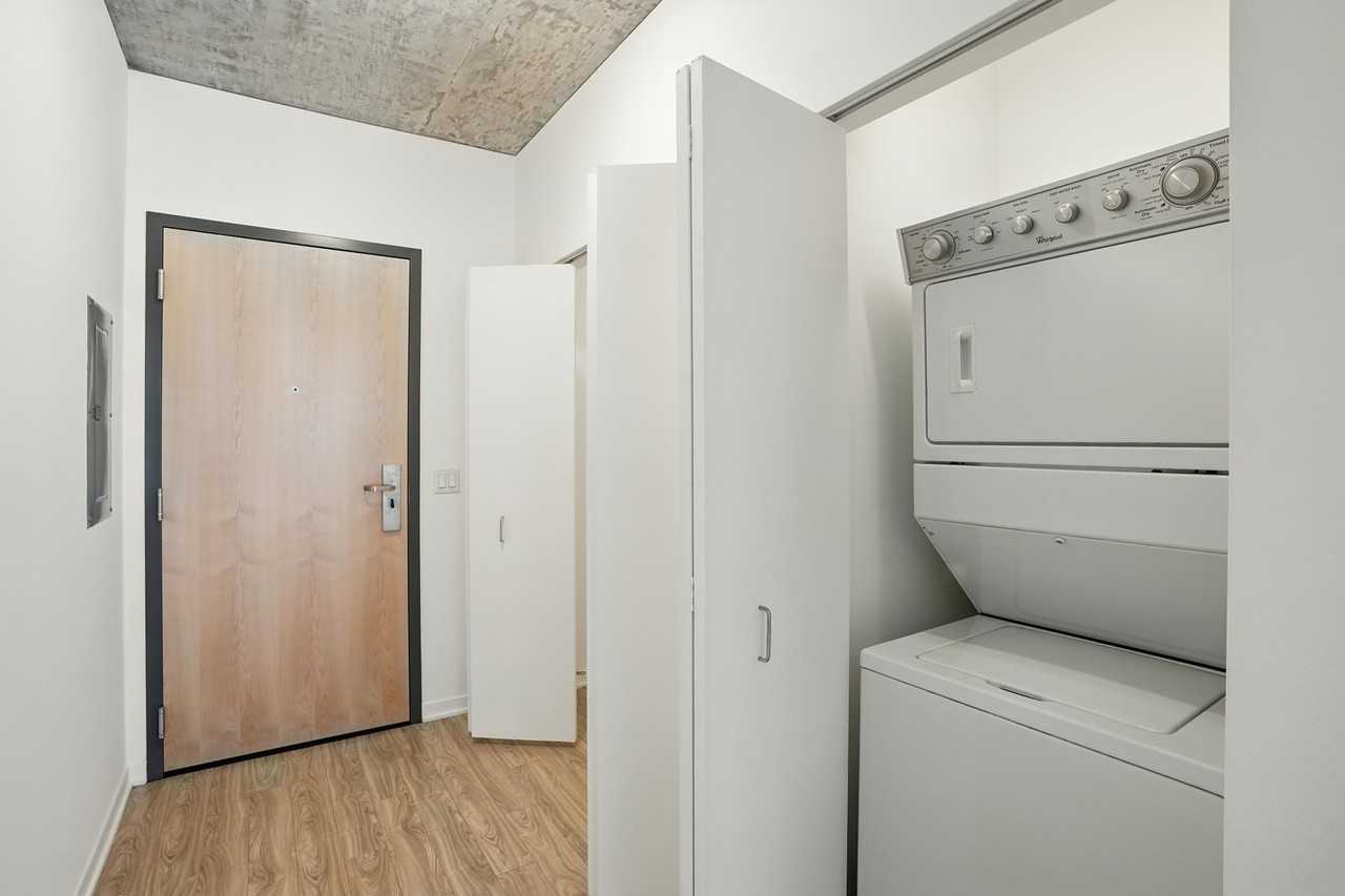 1365 S Wabash Ave - Photo 6 of 13