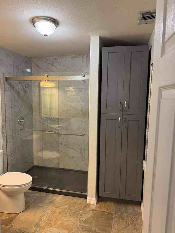 1215 E Lumsden Rd - Photo 4 of 10
