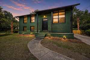 featured image of 1411 Westway Dr