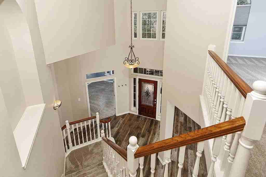 6 Thornbush Pl - Photo 3 of 11