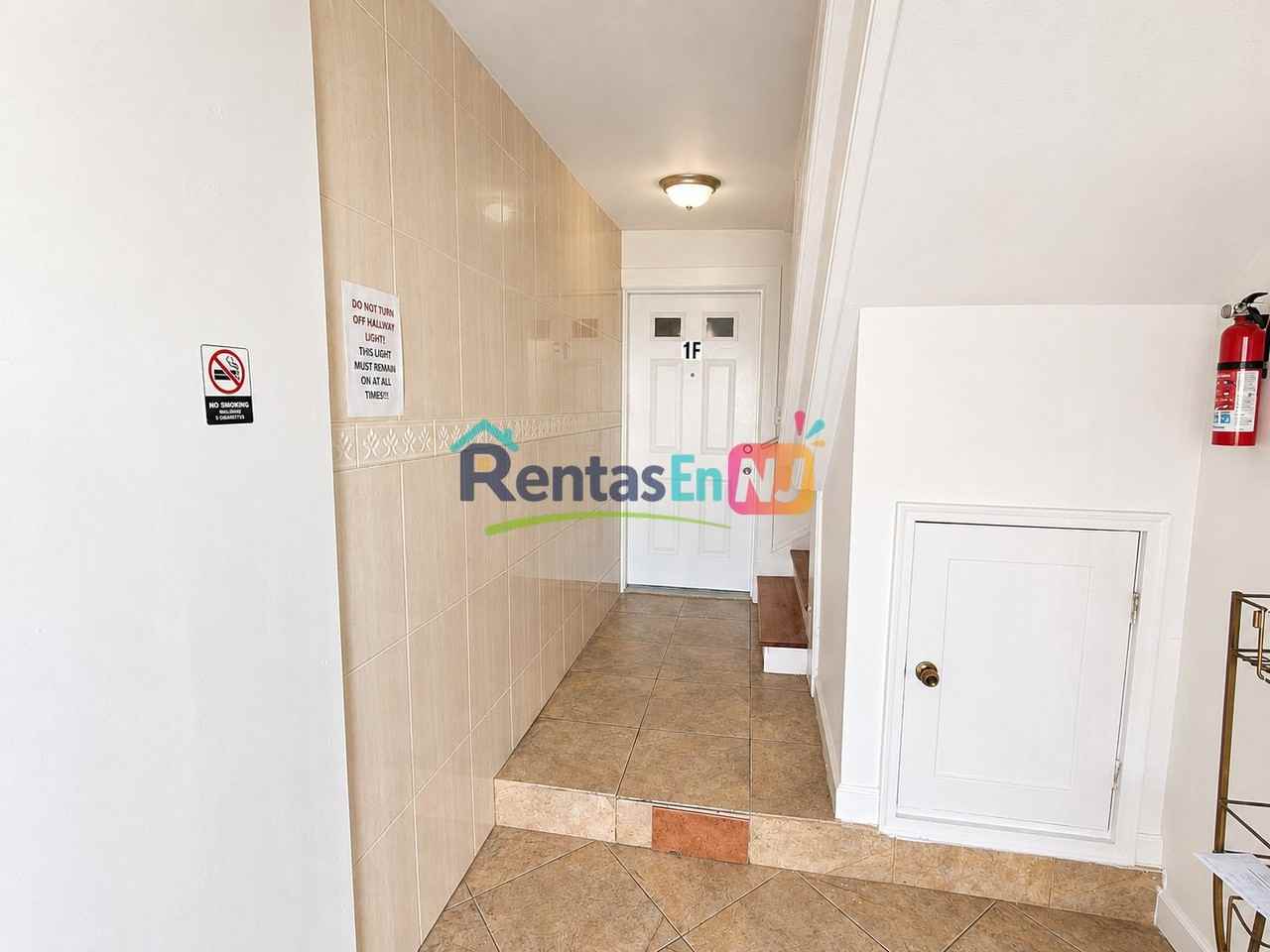 121 Brookside Ave #1G - Photo 3 of 8
