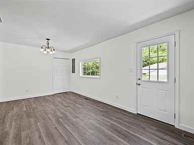 19 Chestnut Dr - Photo 7 of 10
