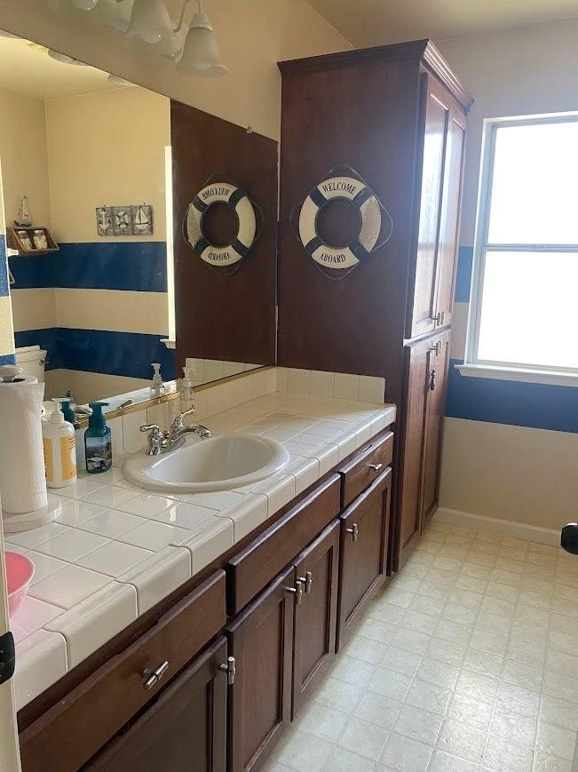 90 N Anderson Ave #4 - Photo 5 of 7