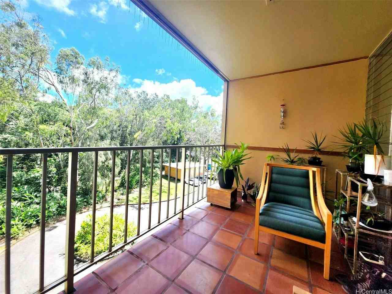 95-273 Waikalani Drive - Photo 2 of 25