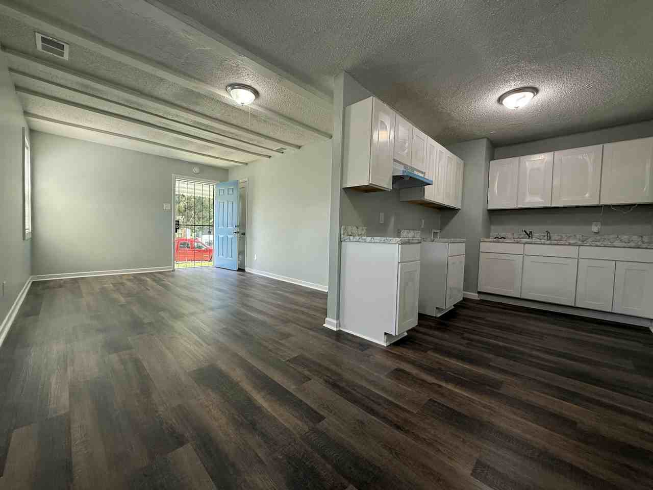 332 Flynn Road - Photo 2 of 9