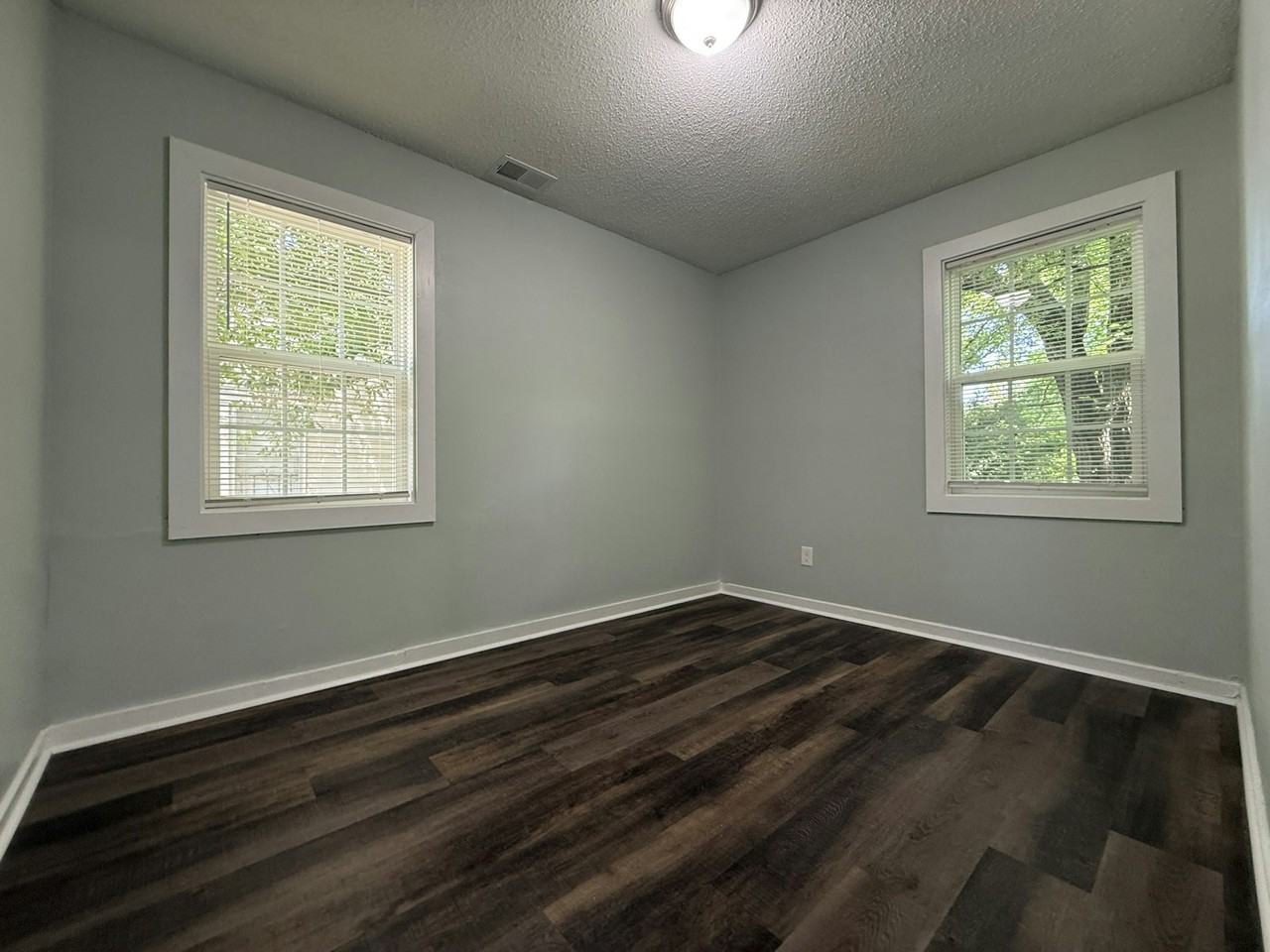 332 Flynn Road - Photo 7 of 9