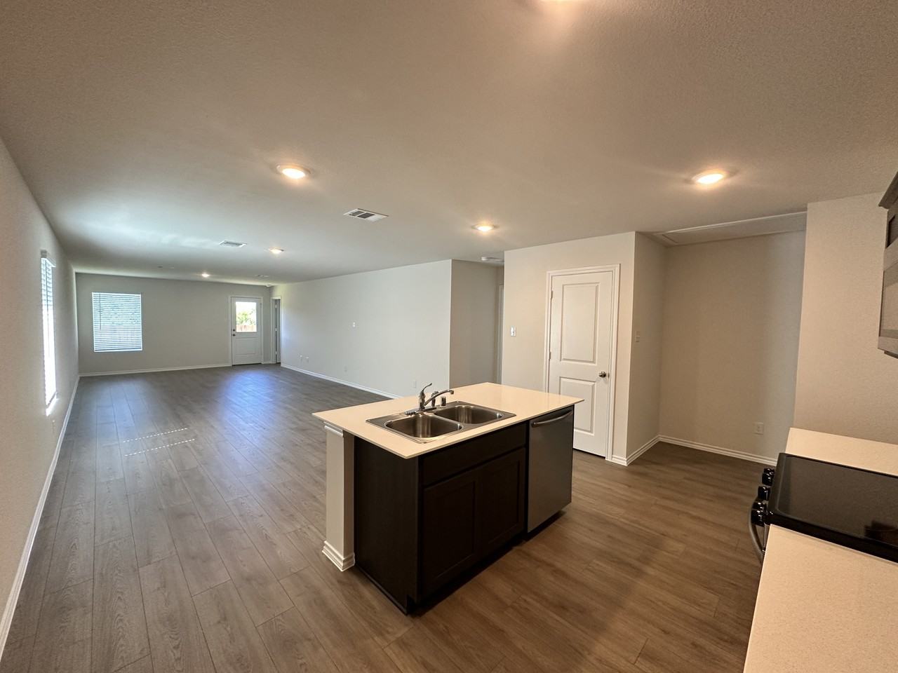 1153 Northfield Dr #1 - Photo 6 of 18
