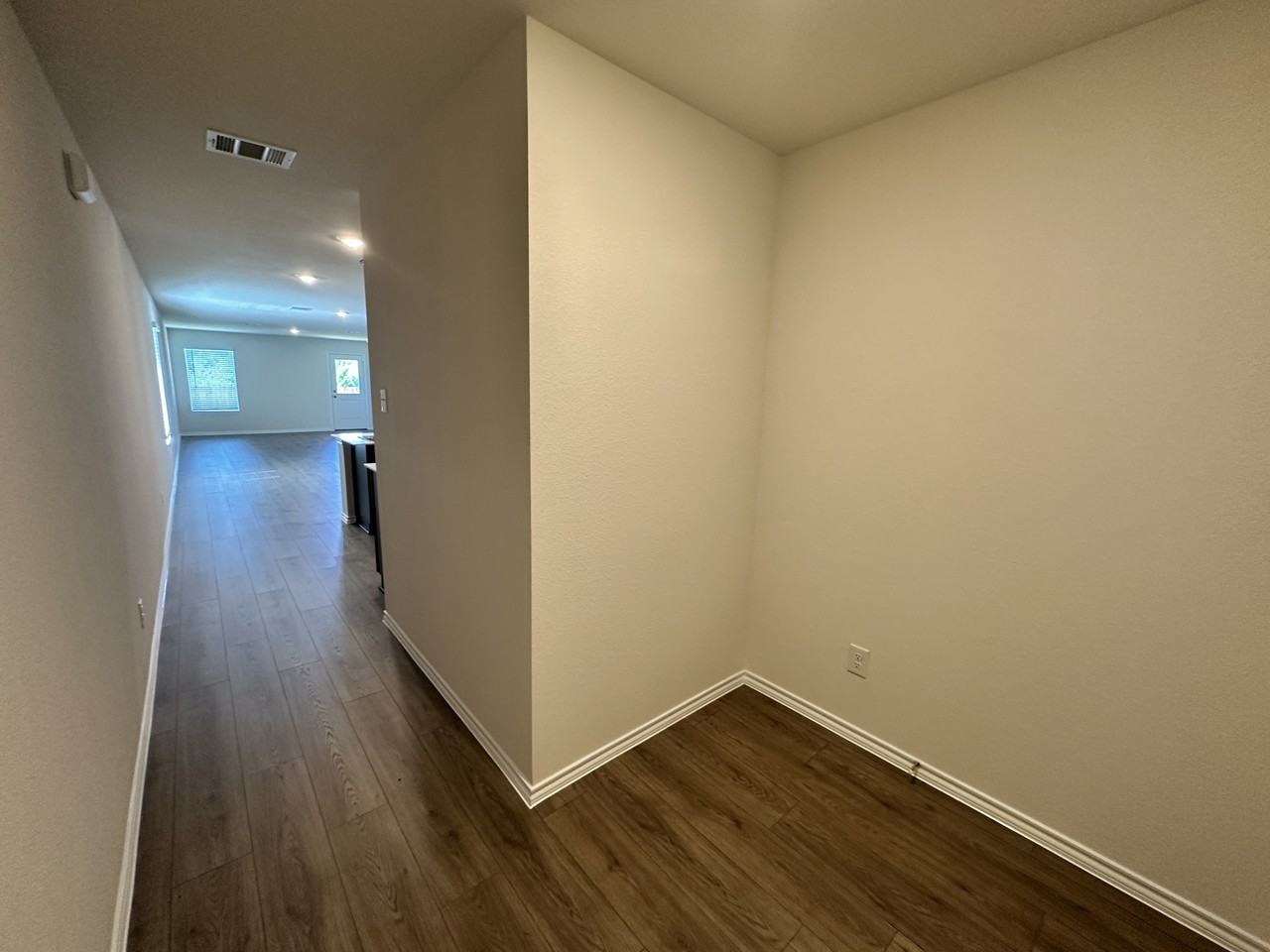 1153 Northfield Dr #1 - Photo 7 of 18