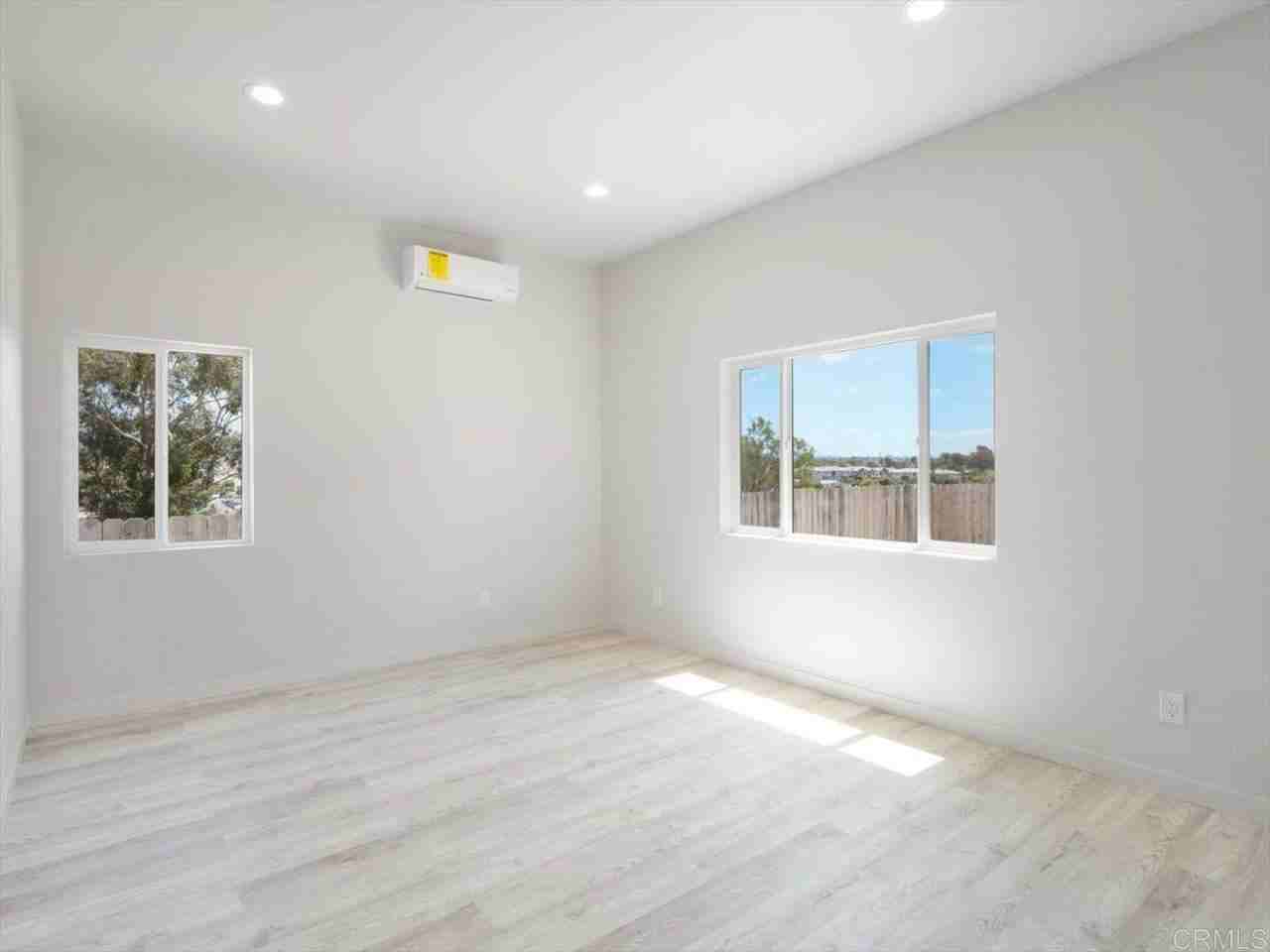 2321-2327 Prospect St, Unit 2323 - Photo 6 of 8