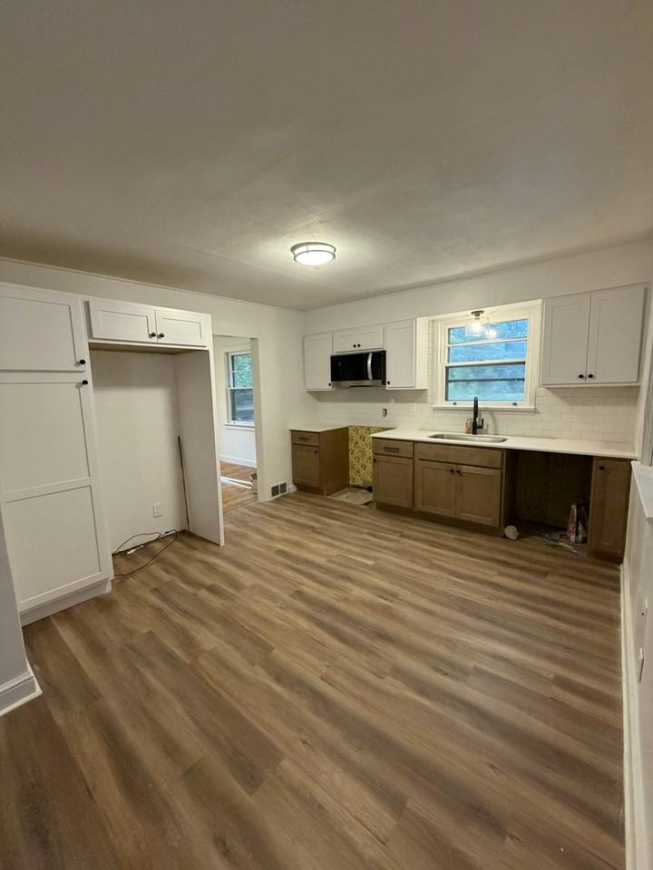 2991 Chestnut Hill Road - Photo 3 of 16