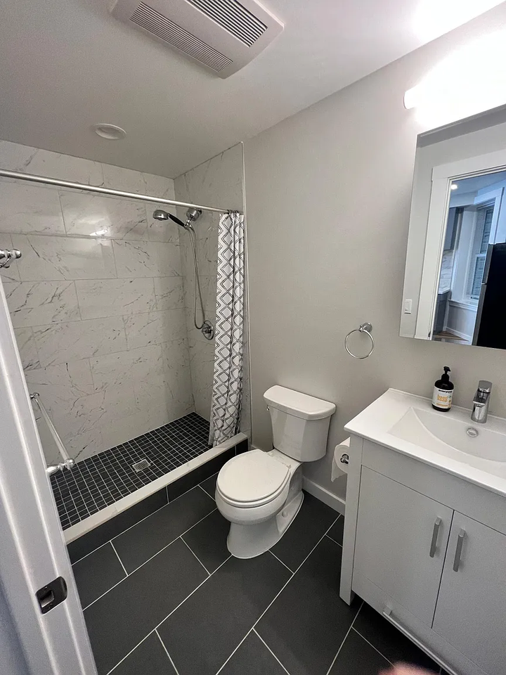426a 2nd Avenue - Photo 2 of 4