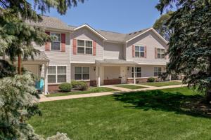 featured image of 523 4th St