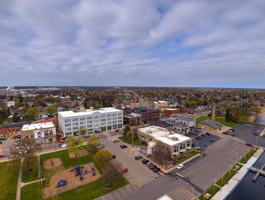 featured image of 927 1st St