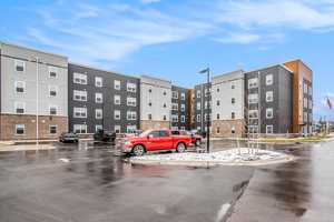 featured image of 520 Wellington St