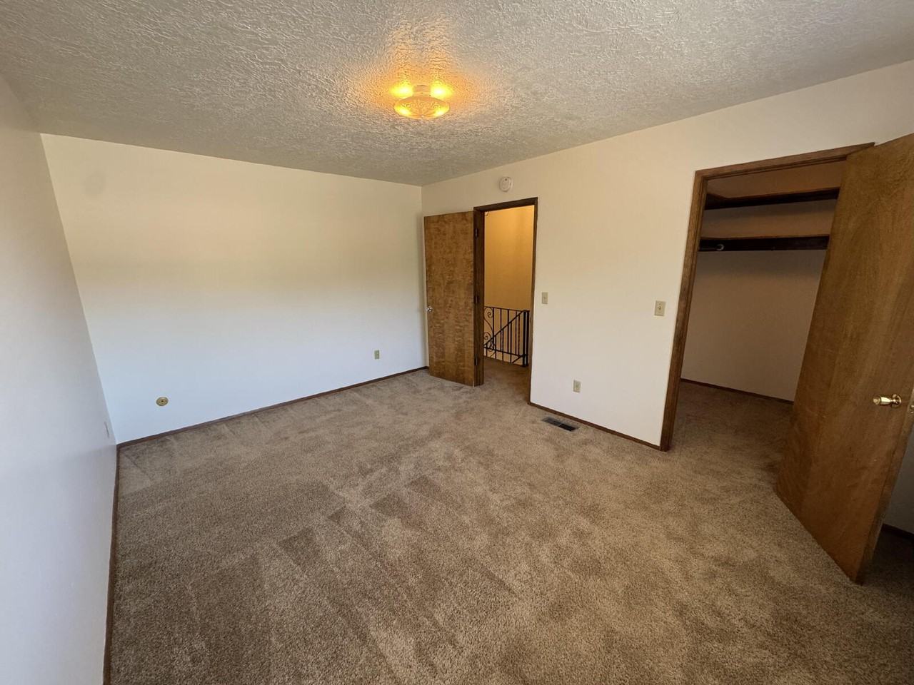 4411 Se Morrison St #4411 - Photo 6 of 12