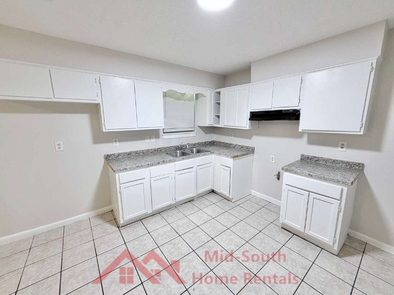 5151 Corkwood Dr - Photo 4 of 21