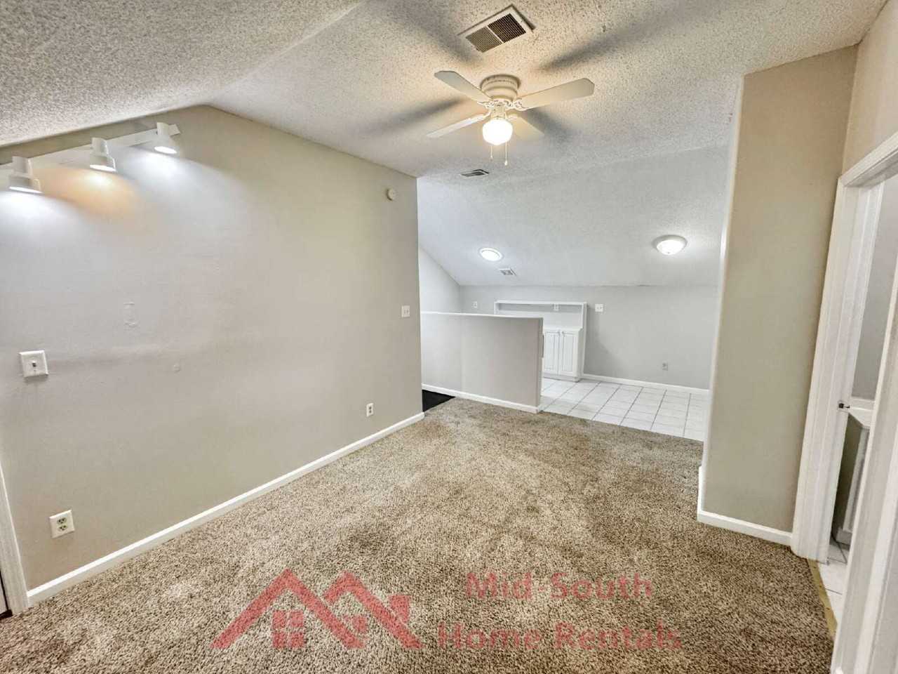 3569 Douglass Ave - Photo 7 of 19