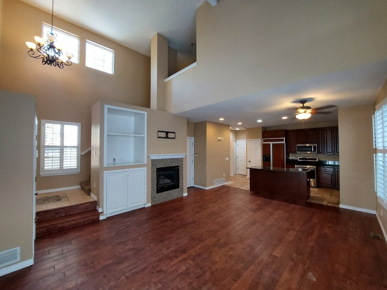 2080 S Josephine St - Photo 2 of 22