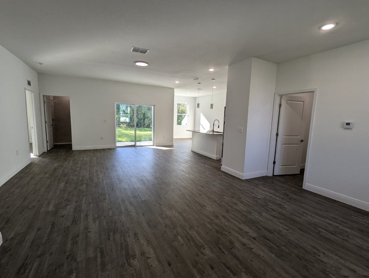 504 St Johns Ct - Photo 5 of 24