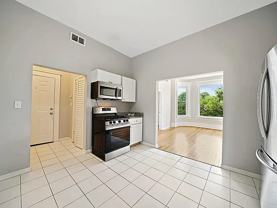3129 W Augusta Blvd - Photo 1 of 1