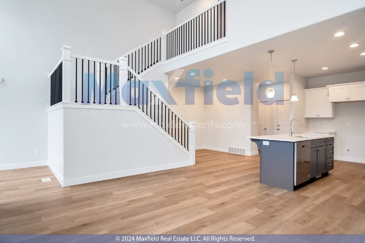 1307 N 3830 W - Photo 2 of 17