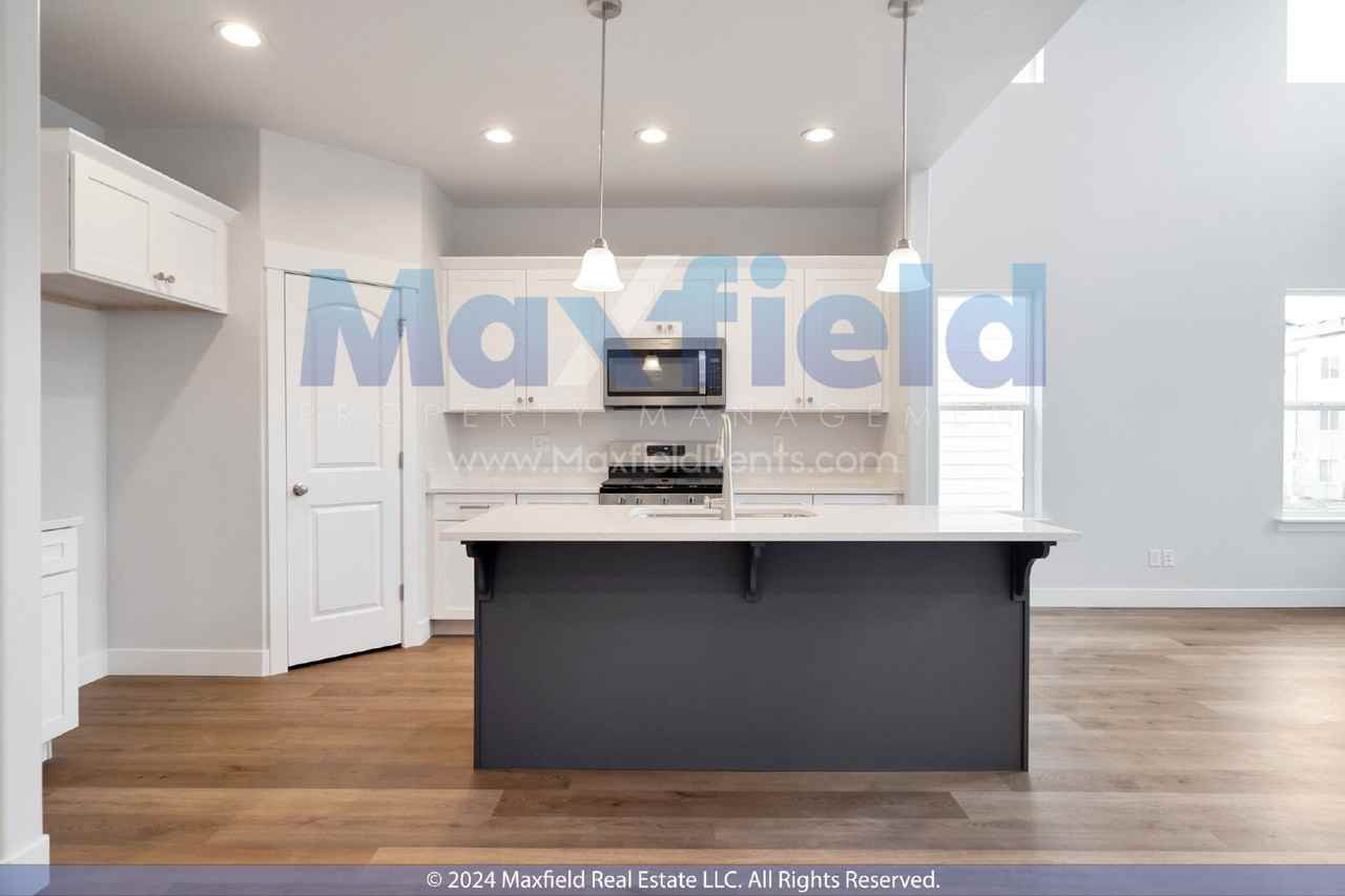 1307 N 3830 W - Photo 3 of 17